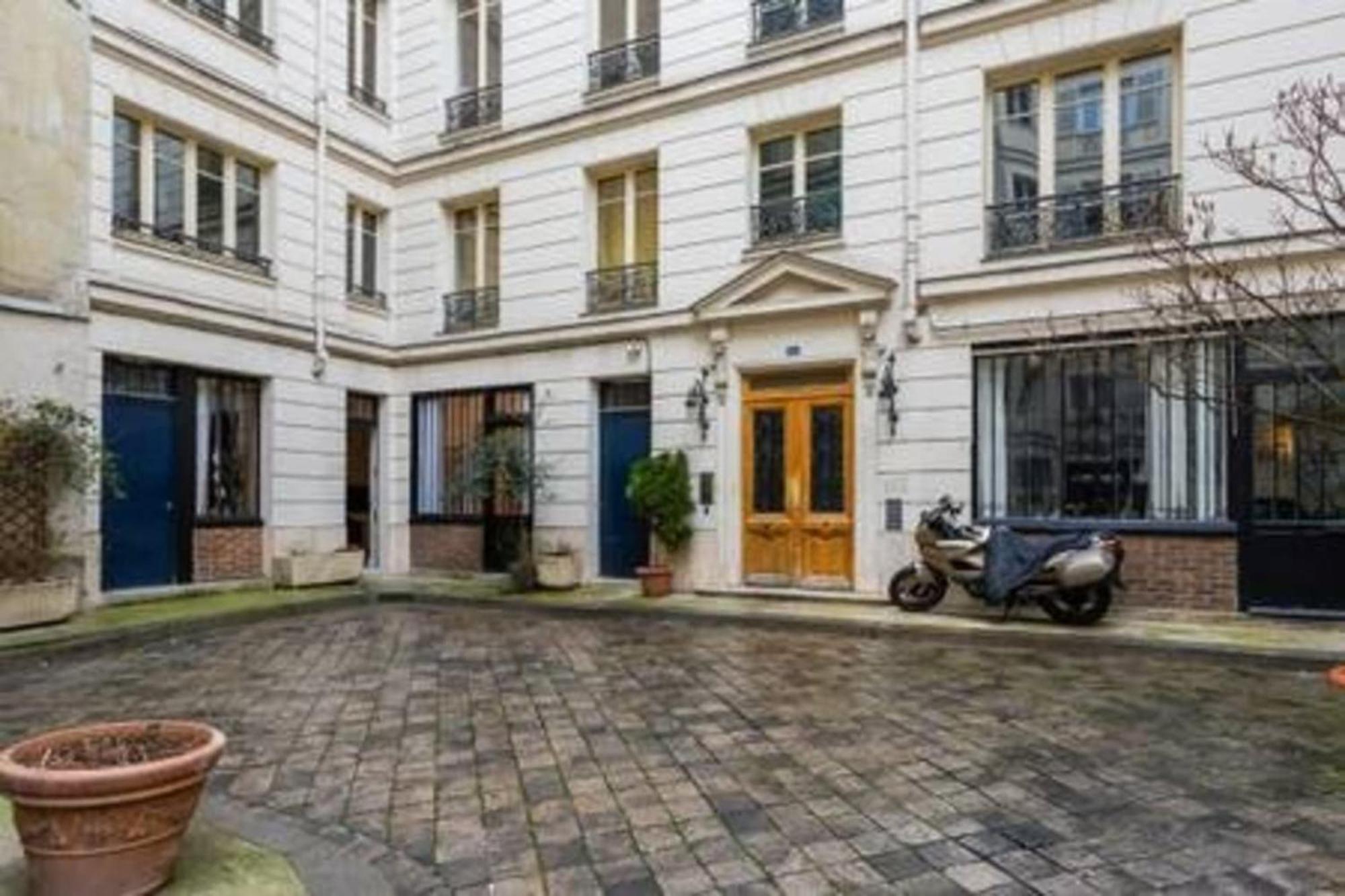Cosy Apartement In The Heart Of Republique Apartment Paris
